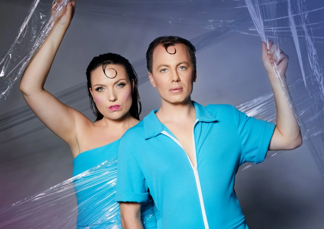 Cabaretduo Blauwe Vinkjes wil contact maken